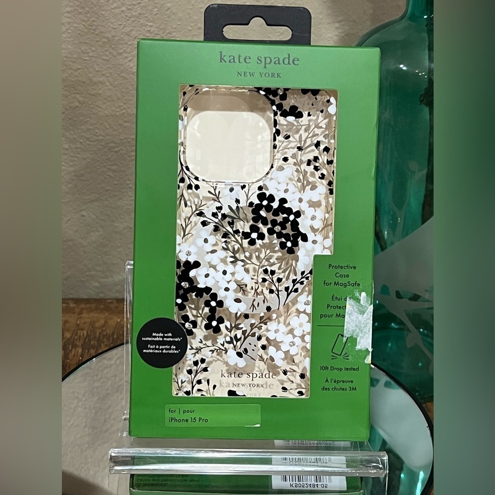 Kate Spade Floral iPhone 15 Pro Case, new!